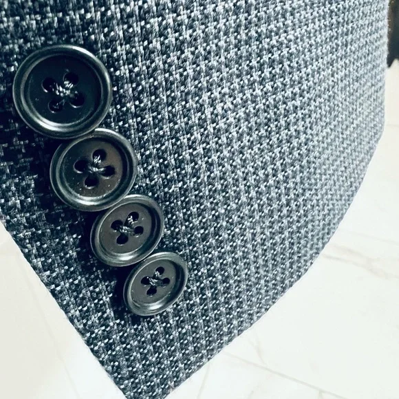 Canalli Men’s